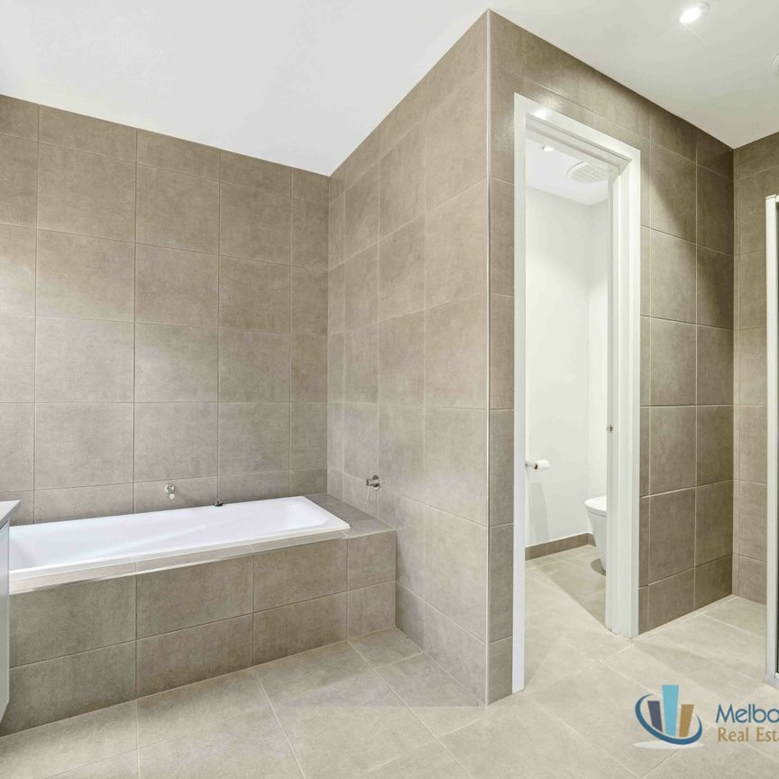 9 Dewberry St, Manor Lakes VIC 3024 - House For Rent | Domain - Photo 1