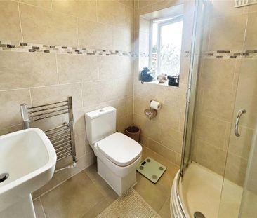 3 bedroom semi-detached house to rent - Photo 5