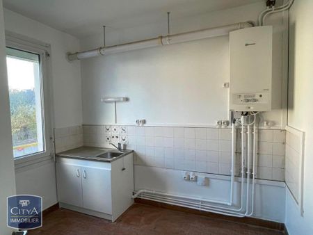 Location Appartement 2 pièces 65m² ST NAZAIRE 44600 - Photo 4