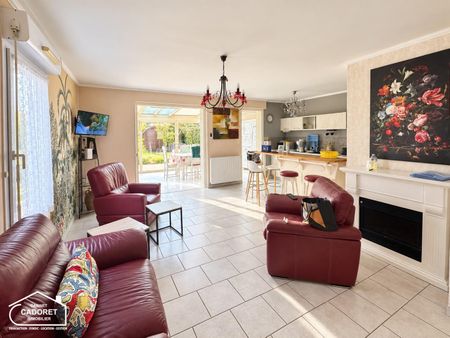 Location Maison 4 pièces 92m² PORNIC 44210 - Photo 2