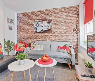 2 Bed Maisonette, The Auction Rooms, BN1 - Photo 1