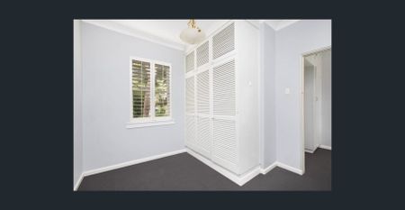 Spacious Apartment Moments from Kirribilli Village - Photo 2