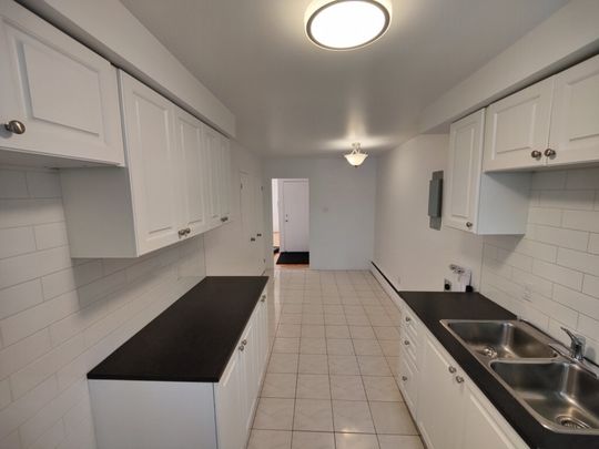 Nouveauté sur le marché Appartement à louer - Montréal (Pierrefonds-Roxboro) (Pierrefonds/Centre Ouest) - Photo 1