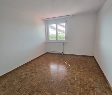 Charmante 3.5 Zimmerwohnung im 1.OG - Photo 6