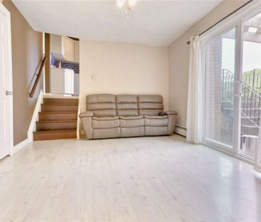 For Lease - 106 St David's Road Unit# Upper, St. Catharines, Ontario - Photo 4
