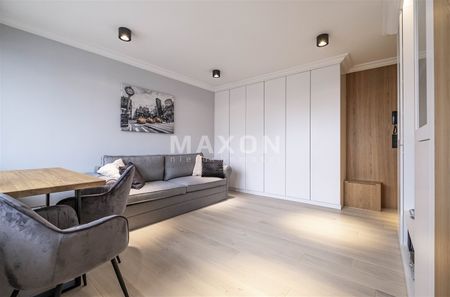 Stylowe i komfortowe mieszkanie / Teatrze Wielki - Photo 2