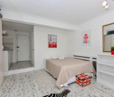 Studio to rent - Photo 6