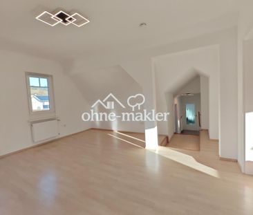 Frisch sanierte Dachwohnung mit Wohlfühlbad & neuer Küche – sofort ... - Photo 6