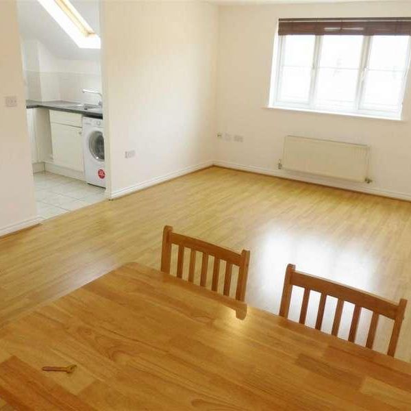 Alconbury Close, Borehamwood, WD6 - Photo 1