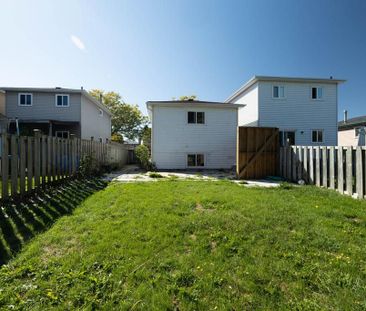 For Lease - 1419 Outlet Drive, Oshawa, Ontario - Photo 6