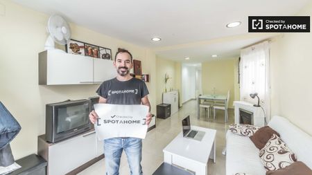 valencia, Valencian Community 46011 - Photo 4