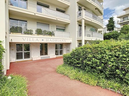 Location Appartement 1 pièce 32m² NICE 06000 - Photo 5