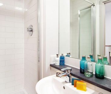 2 bedroom private hall to rent - Photo 4