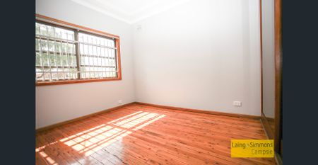 Spacious 3 Bedroom Family Home in a Quiet & Convenient Location - Photo 2