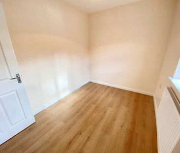 3 bedroom detached house to rent - Photo 4