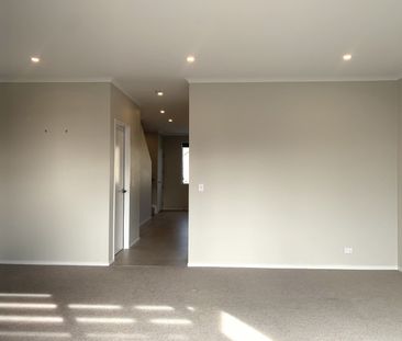 Unit 3, 2 Rangitamiro Place, Hobsonville, Auckland - Photo 3