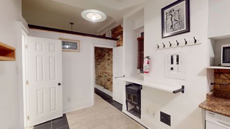 For Lease - 1152 Gerrard Street Unit# 206, Toronto, Ontario - Photo 3