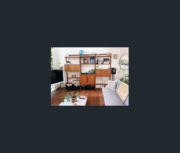 Elegant, light-filled church conversion townhouse available late Feb - Photo 3