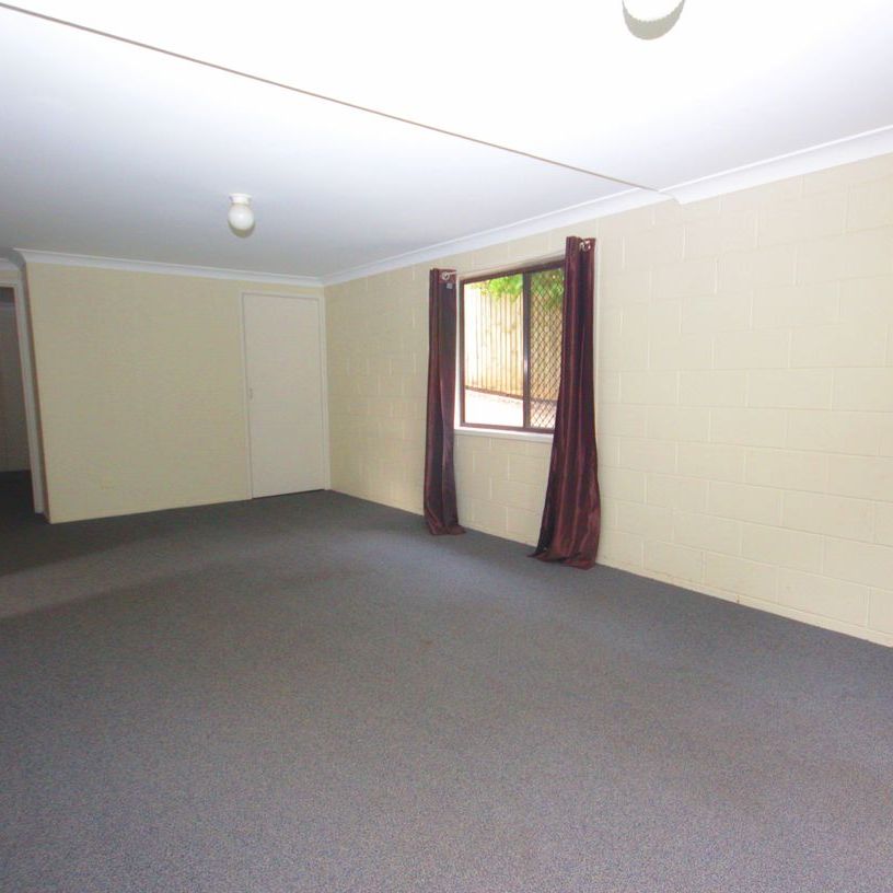 Large Nerang Family Home with Dual Living - Photo 1