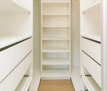 Apartamento de 2 dormitórios sendo um suíte, no bairro Tristeza. - ... - Foto 1