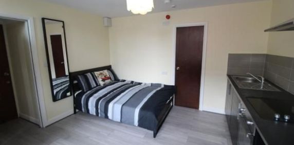 Fylde Road, Flat 02, PRESTON, Lancashire PR1 2XP - Photo 2