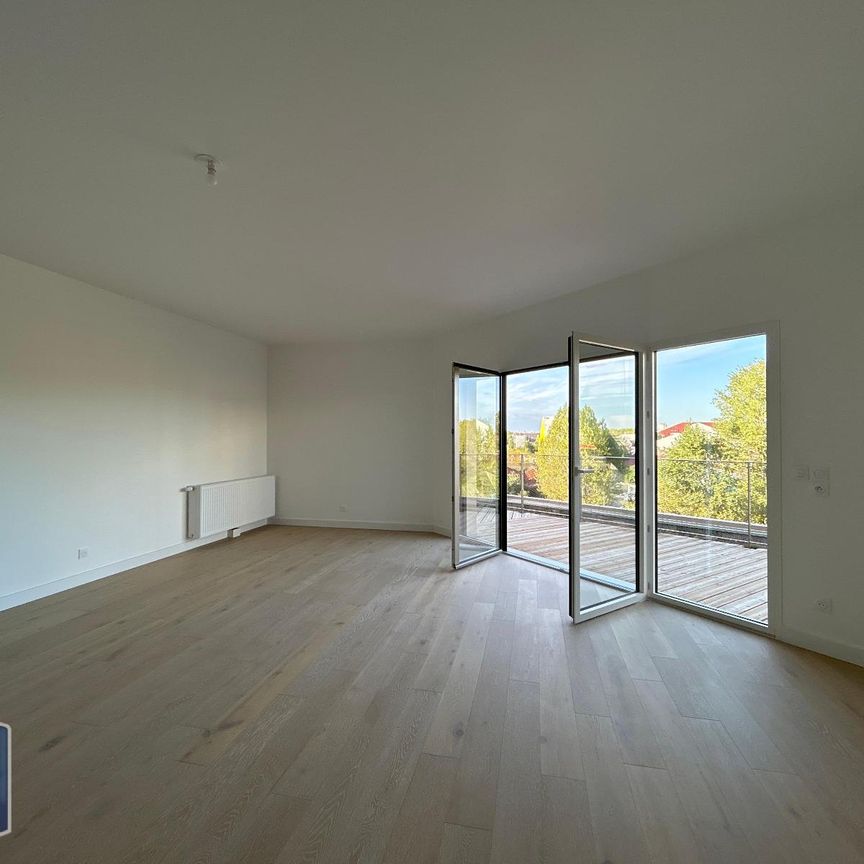 Location Appartement 4 pièces 97m² BORDEAUX 33100 - Photo 1
