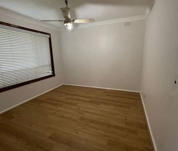 1559 Heatherton Road, Dandenong North VIC 3175 - House For Rent | D... - Photo 2