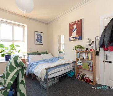 5 bedroom terraced house to rent - Photo 6