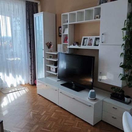 Helle 3-Zimmer-Wohnung mit Balkon in Ansfelden – Verfügbar ab 01.03.2026! - Foto 1