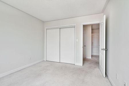 For Lease - 39 Hays Boulevard Unit# 12, Oakville, Ontario - Photo 3