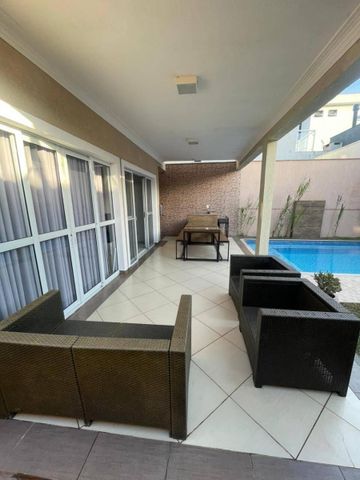 Linda Casa Terras de São Fernando 3 Suítes! - Foto 4