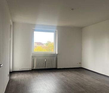 Helle 3-Zimmer-Wohnung mit neuem Bad! - Foto 1