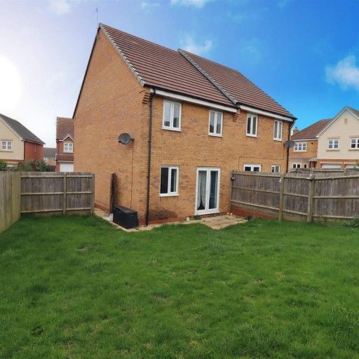 Aspen Close, Great Glen, Leicester, LE8 - Photo 1