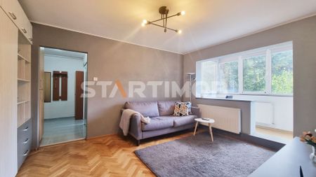 Apartament mobilat cu parcare zona Astra - Photo 2