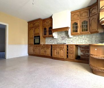 Location Maison de ville 4 pièces 129 m2 à Saint-Juéry - Photo 5