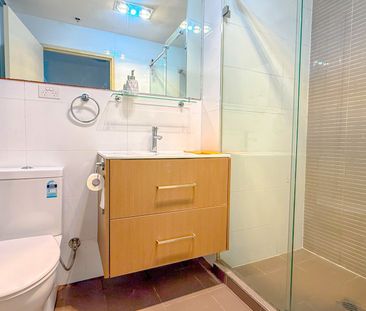 Modern & Convenient Apartment in the Heart of Warwick Farm - Photo 3