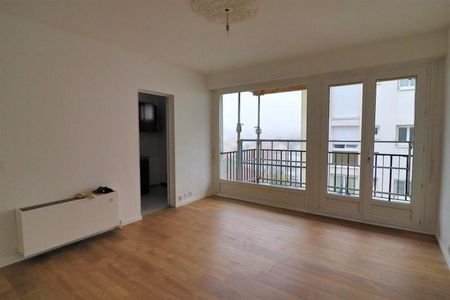 Location Appartement 3 pièces 52m² ROYAN 17200 - Photo 2