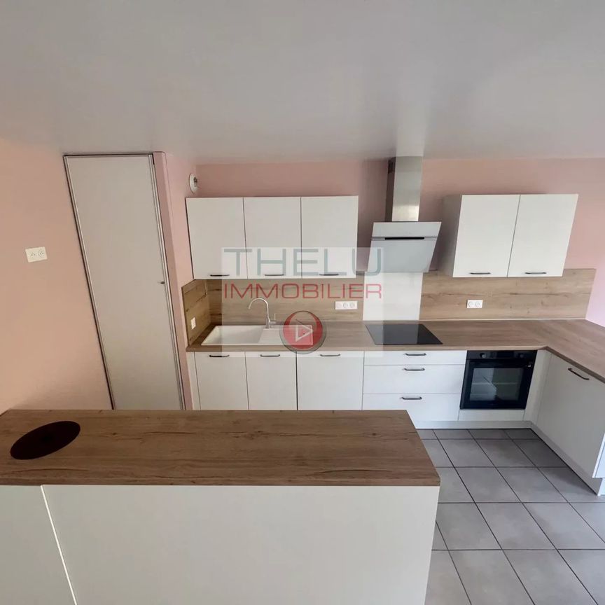 Location Appartement 4 pièces 99m² PONT DE METZ 80480 - Photo 1