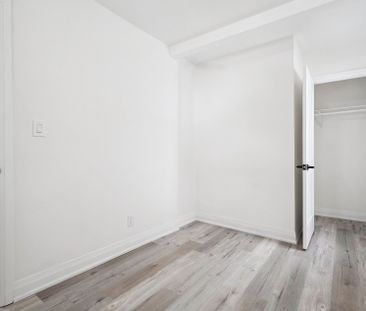 For Lease - 8 Merchison Avenue, Hamilton, Ontario - Photo 2