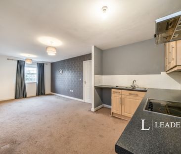 2 bedroom apartment to rent Redfield Croft, WN7 - Photo 6