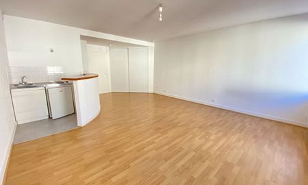 Location Appartement 1 pièce LIMOGES (87000) - Photo 4