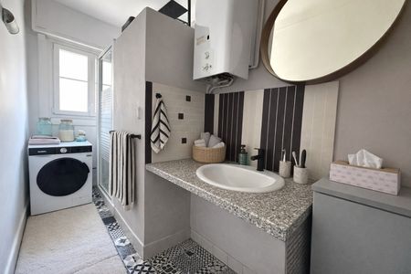 Location Appartement 3 pièces 75m² - Photo 5