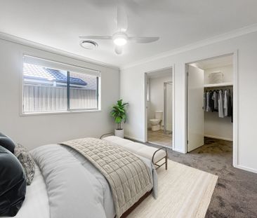 Stunning Brand New Family Home - Photo 3