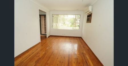 CONVIENTENT LOCATION - Photo 3