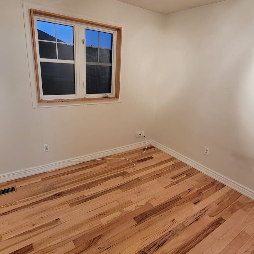 For Lease - 44 Rotherglen (Main) Court, Brampton, Ontario - Photo 1