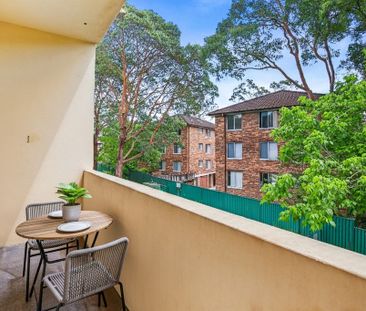 Tastefully Refreshed, Private And Spacious, Centrally Positioned Tw... - Photo 6