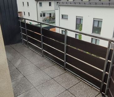 Charmante 2-Zimmer-Wohnung mit Balkon in Erlangen-Bruck (PRZ02229295) - Foto 5