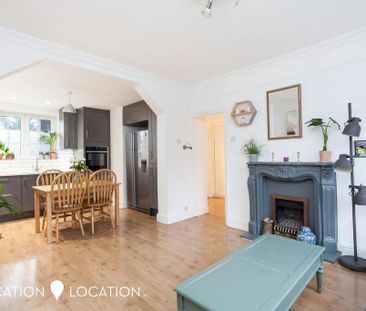 3 bedroom flat to rent - Photo 1