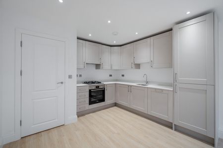 1 Bed Flat, West Hill, CR2 - Photo 5