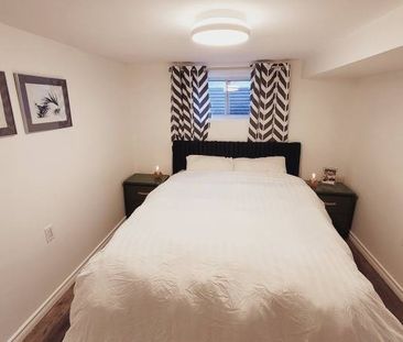 A FURNISHED PRIVATE ONE BEDROOM AVAILABLE NOW - Photo 1